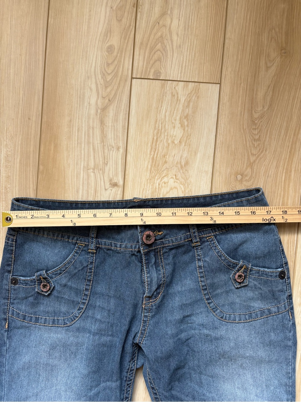 UNIONBAY Vintage Y2K denim capris jorts low rise size 13 - Picture 6 of 6